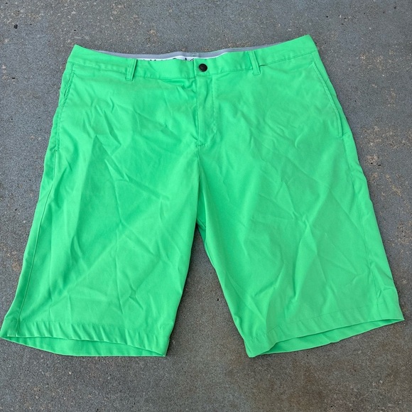 Puma Green Golf Shorts - Picture 1 of 6